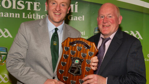 01-04-22. Meath GAA Annual Sponsors Night and Club Awards Presentations 2020/2021 at the Castle Arch Hotel, Trim.
Frank Gallogle(Right), Meath GAA Referees Administrator presenting the Most Improved Referee of the Year award 2021 to Ciaran Flynn, Dunsany and Kilmessan.
Photo: John Quirke / www.quirke.ie
©John Quirke Photography, 16 Proudstown Road, Navan.  Co. Meath. 046-9028461 / 087-2579454.